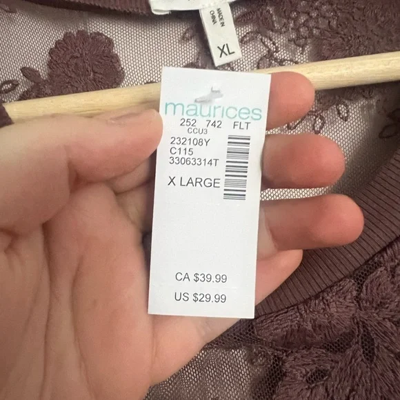 Floral Embroidered Mesh Short Sleeve Top - Picture 5 of 10